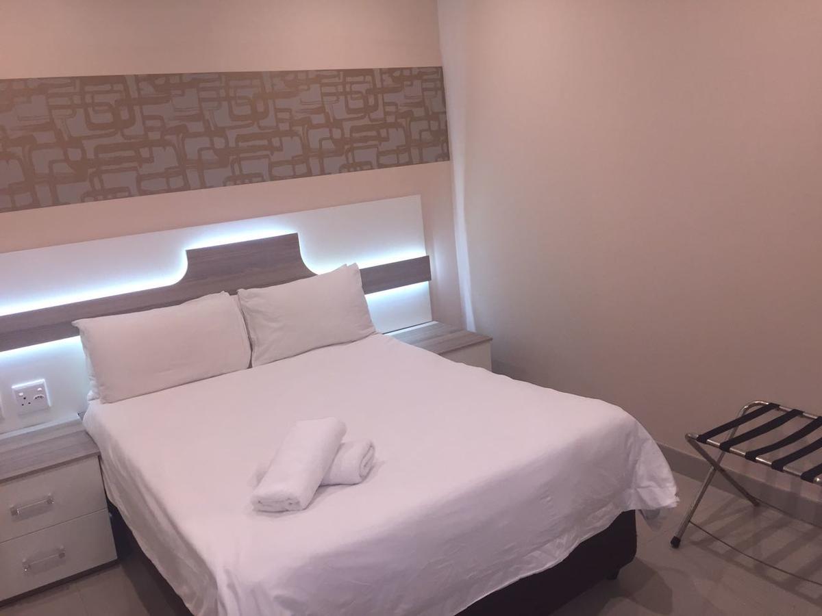 Solrand Hotel Ντούρμπαν Εξωτερικό φωτογραφία