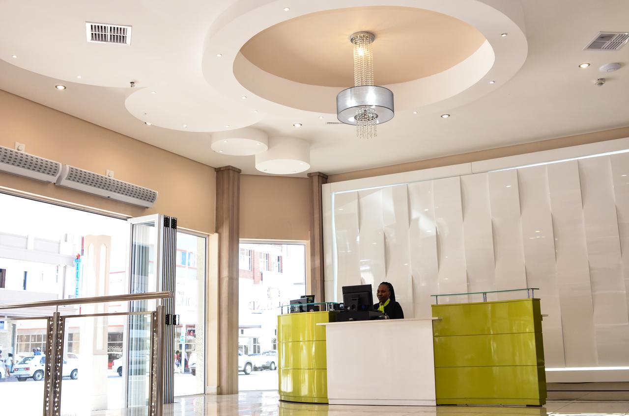 Solrand Hotel Ντούρμπαν Εξωτερικό φωτογραφία