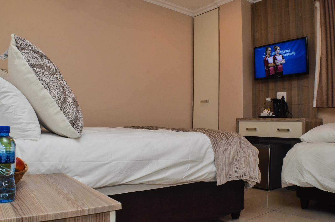 Solrand Hotel Ντούρμπαν Εξωτερικό φωτογραφία